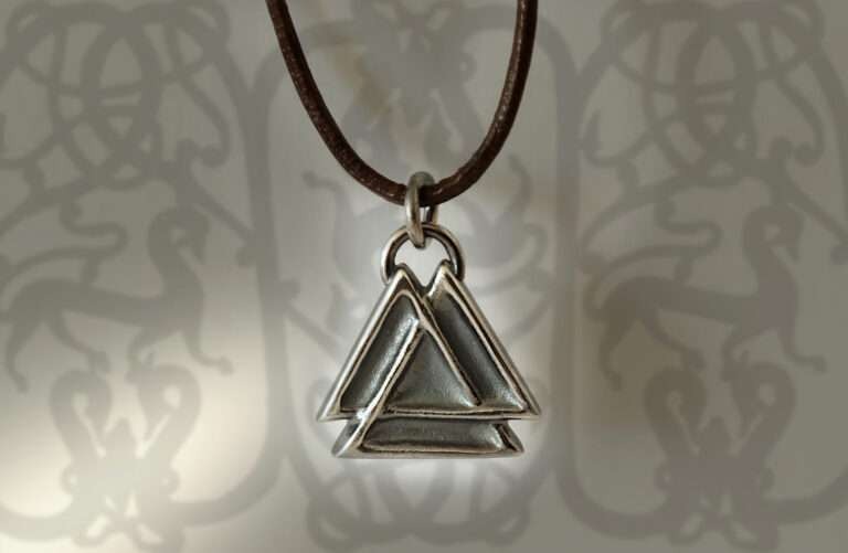 valknut mens viking necklace