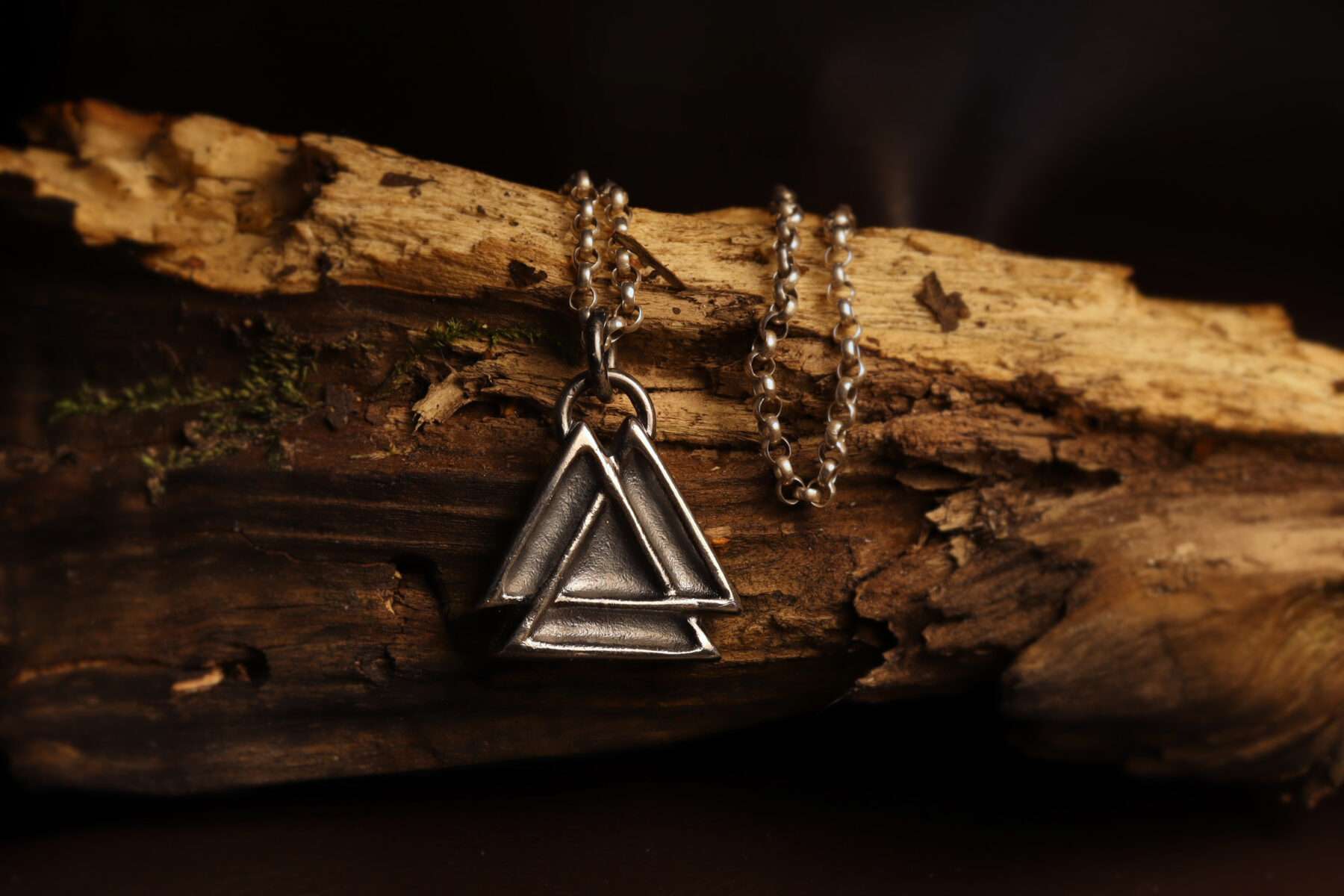 P21010_chainBark handmade sterling silver valknute interlocked triangles