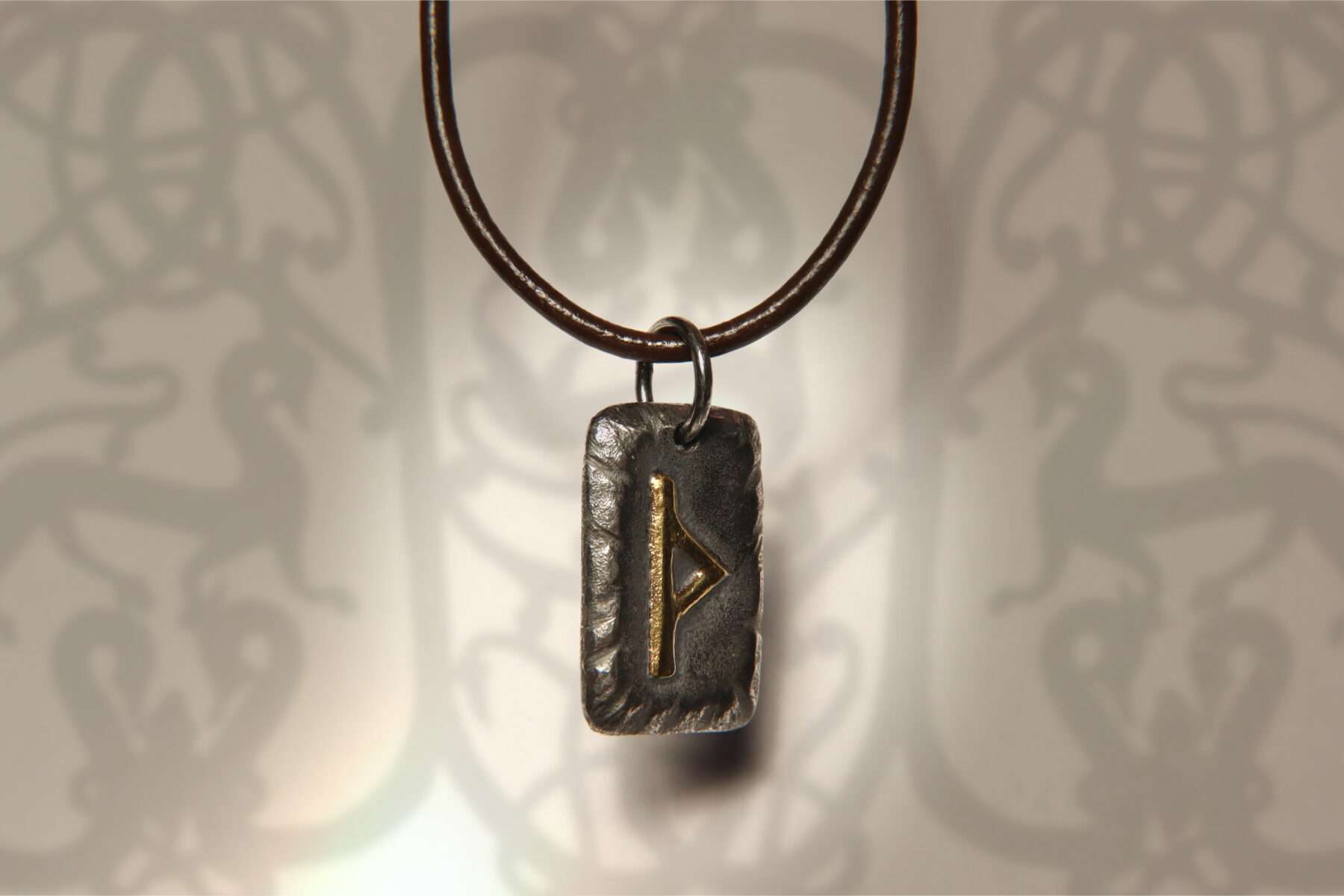 thurisaz pendant side thurisaz viking rune pendant necklace